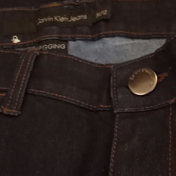Calvin Klein,size 12,straight leg jeans 👖skinny - Picture 4 of 4